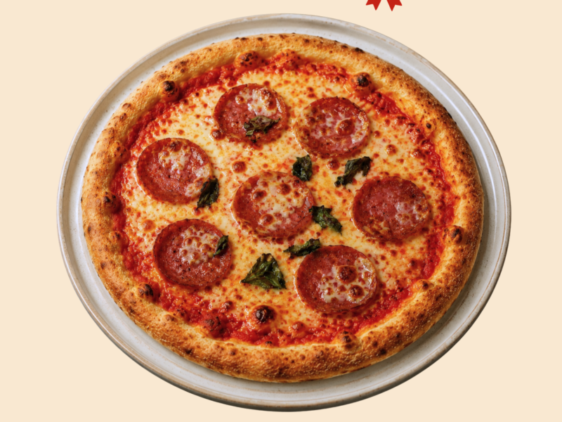 Salami Sausage Pizza – Pizza Xúc Xích
